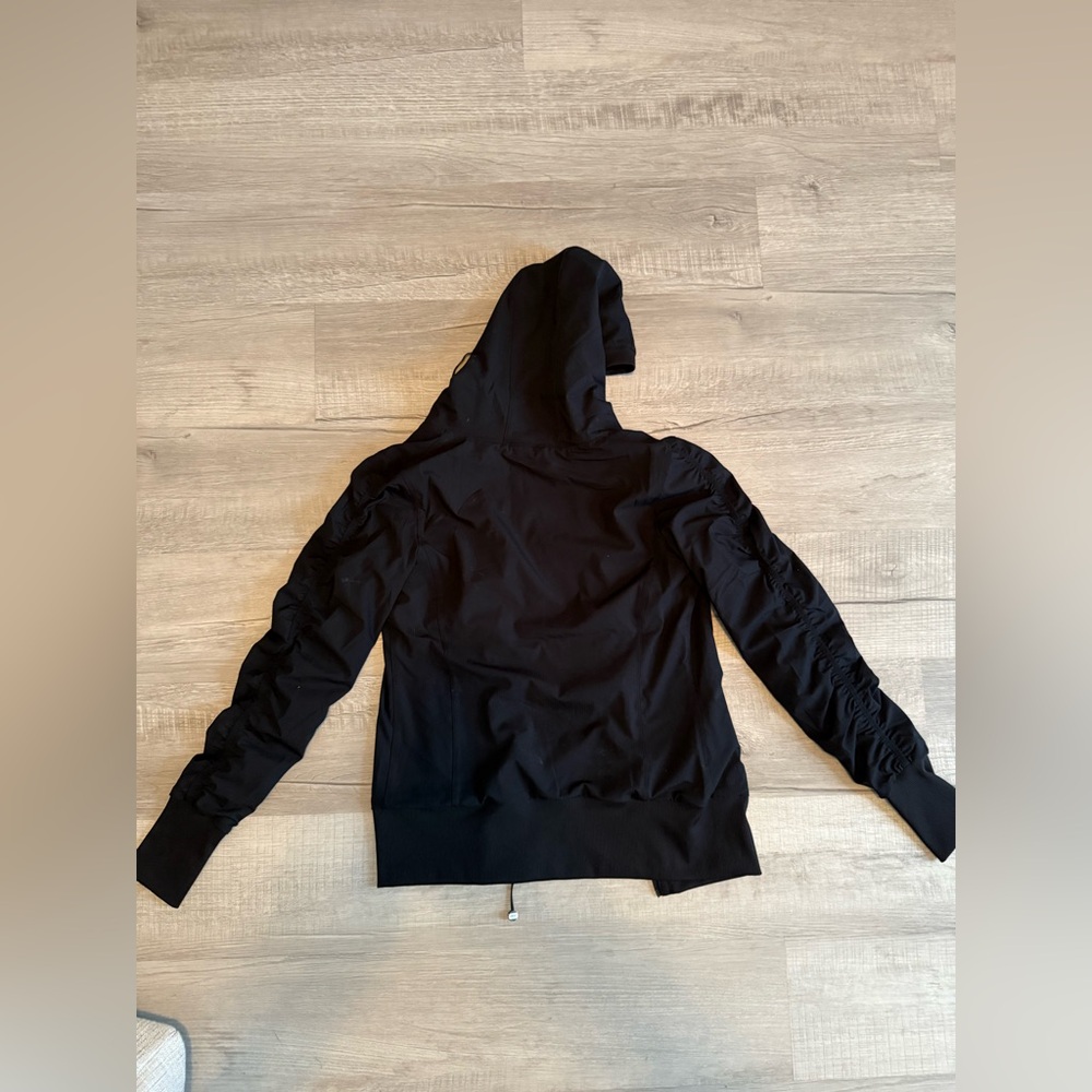 Small black active jacket - Picture 5 of 5